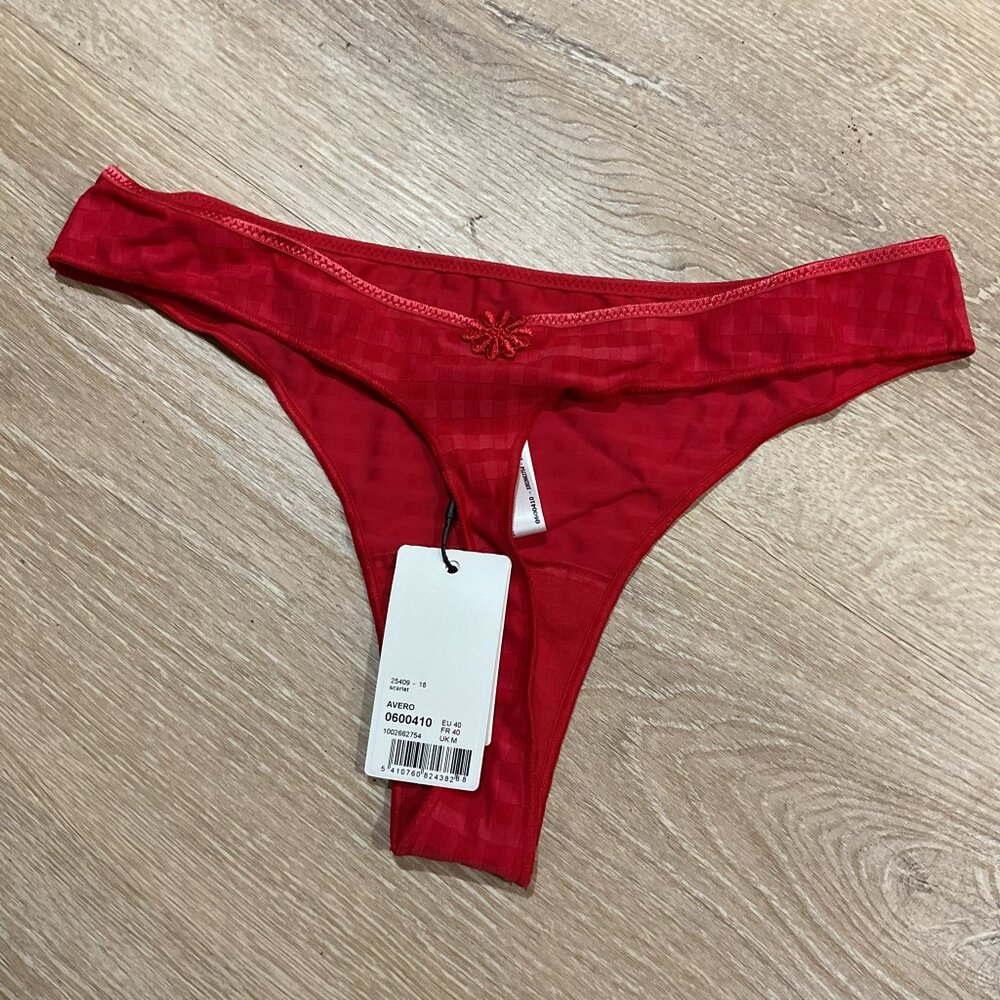 Marie Jo Avero Thong - Scarlet